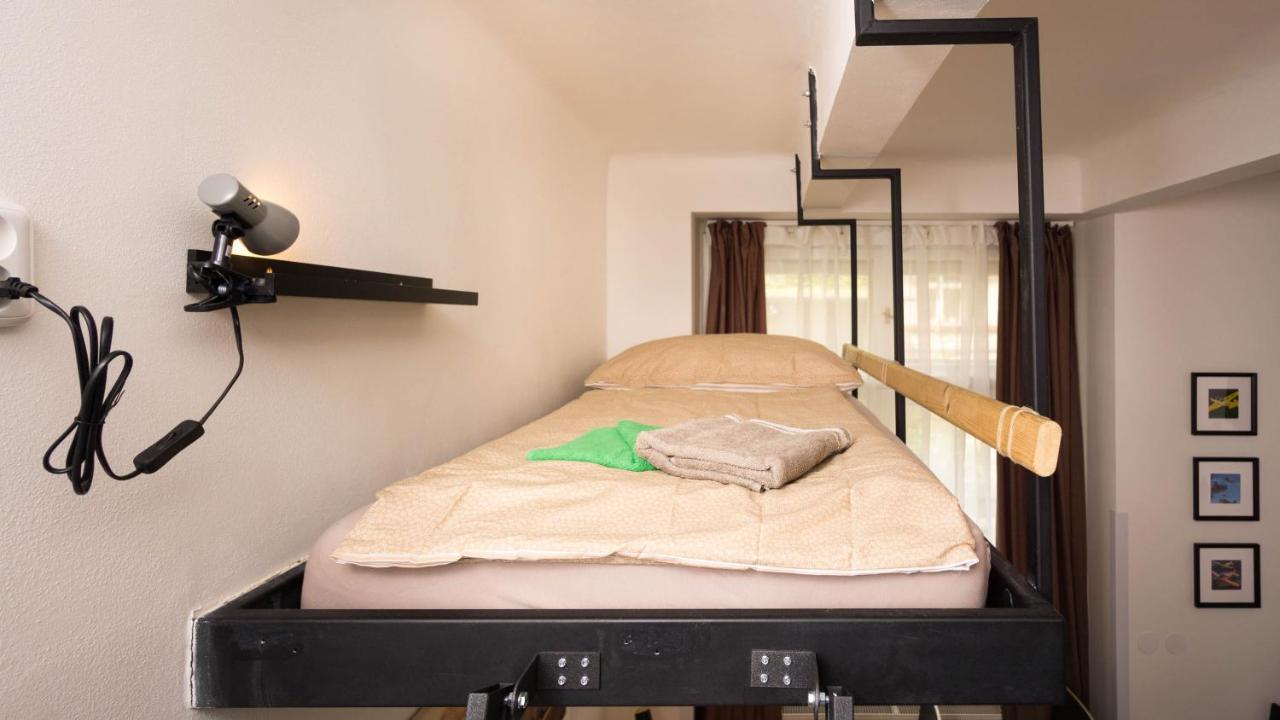 Flying Bed Apartment Close To Prague Castle And Airport מראה חיצוני תמונה