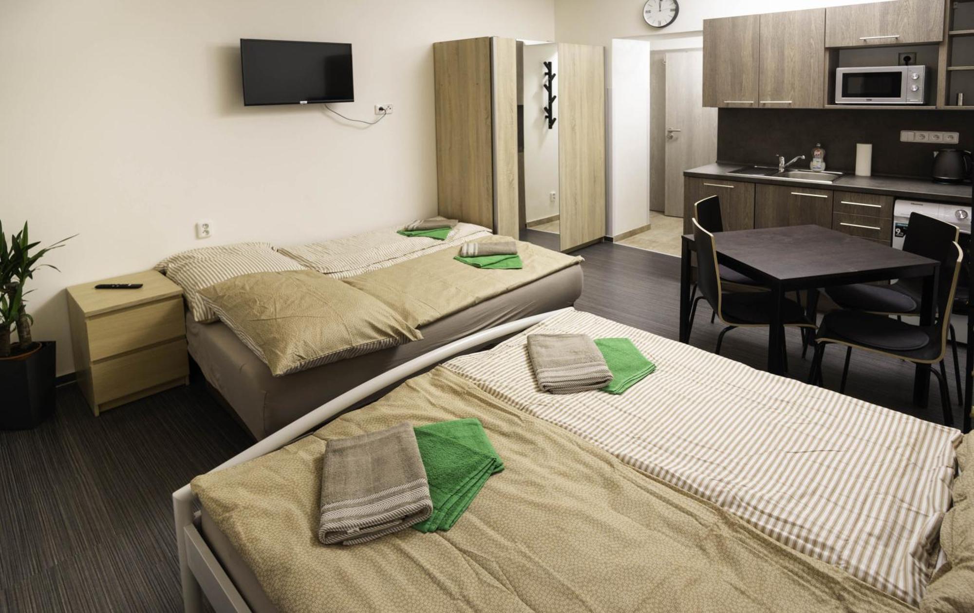 Flying Bed Apartment Close To Prague Castle And Airport חדר תמונה